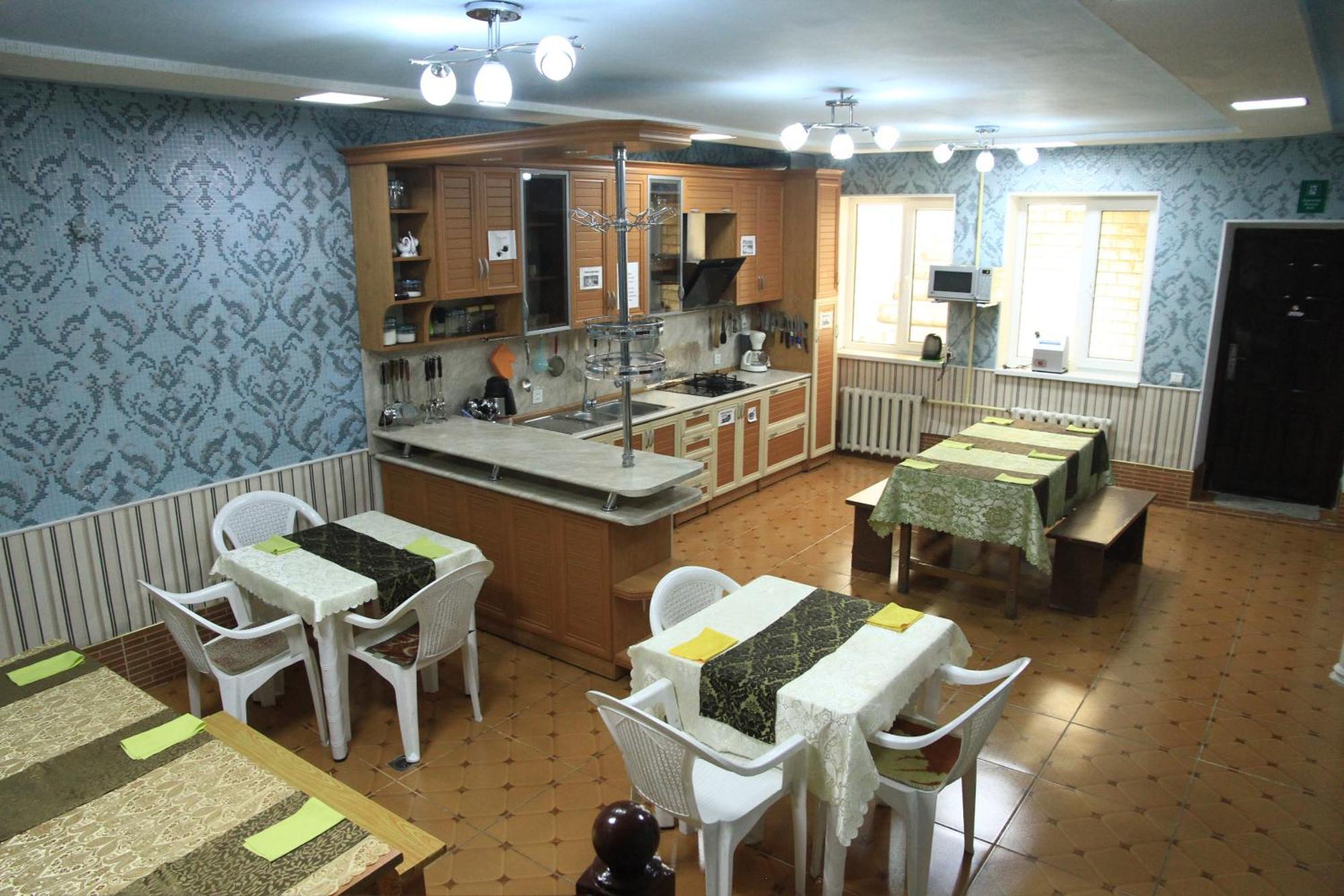 Yellow Hostel Dushanbe Exterior photo
