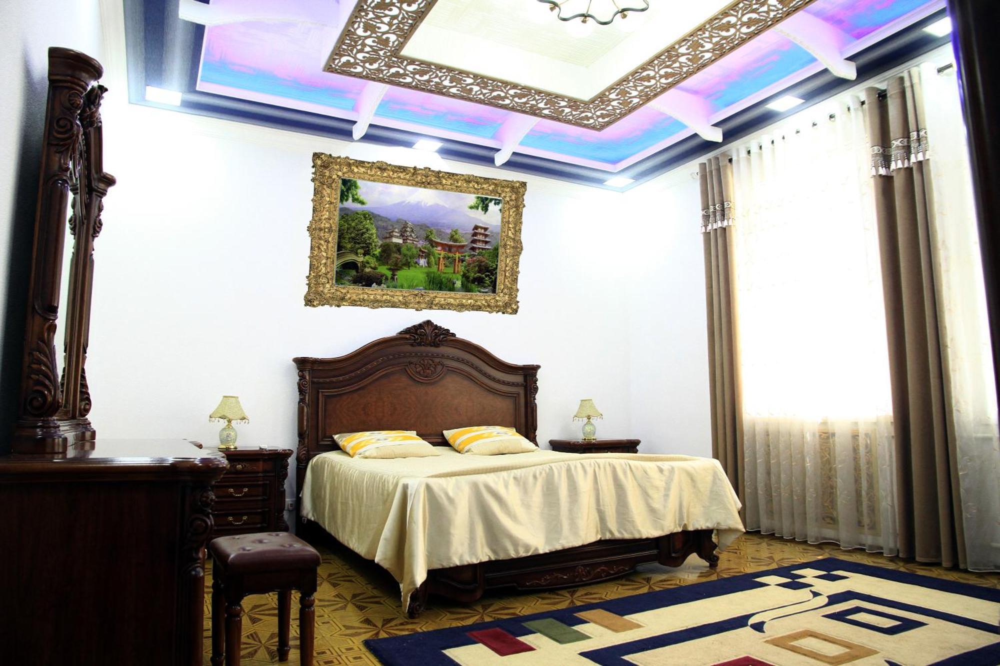 Yellow Hostel Dushanbe Exterior photo