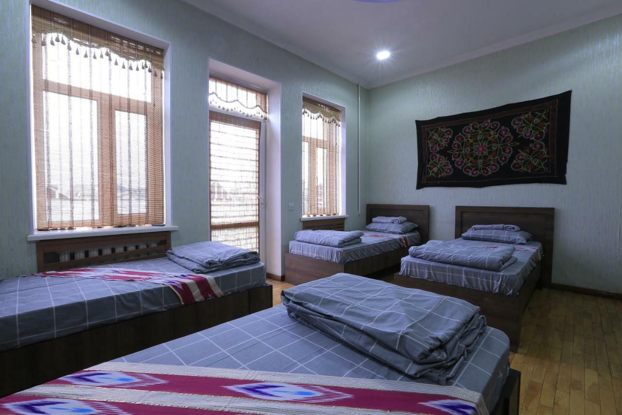 Yellow Hostel Dushanbe Exterior photo