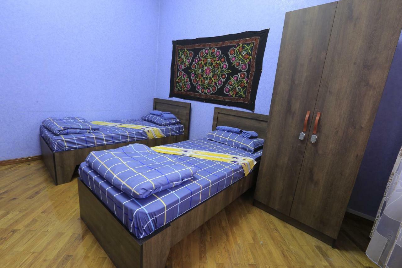 Yellow Hostel Dushanbe Exterior photo